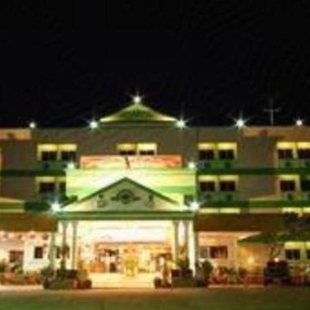 Sakol Grand Palace Hotel Sakon Nakhon Ngoại thất bức ảnh